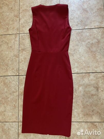 Платье футляр xs