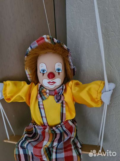 Клоун на качелях игрушка,высота клоуна 40см