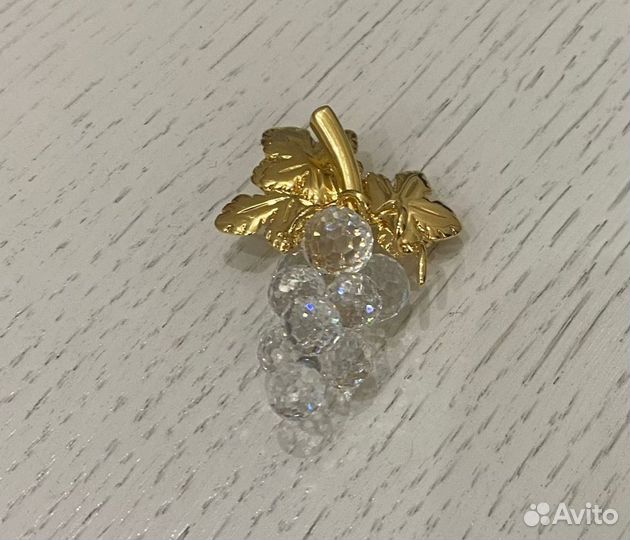 Swarovski брошь виноградная лоза