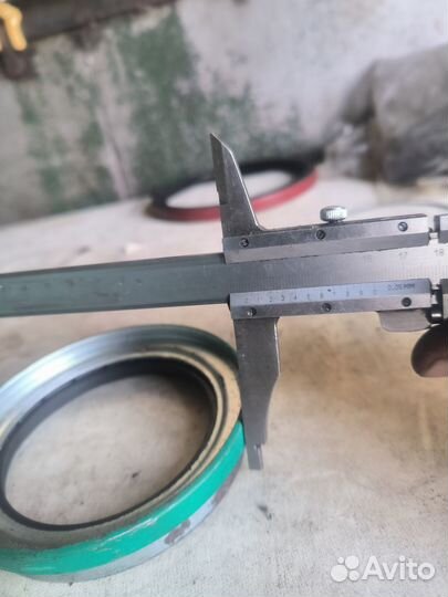 Сальник 35066CR