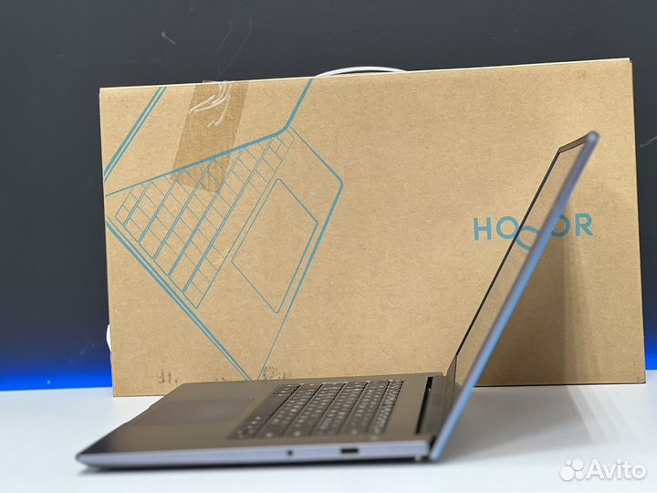 Мощный Honor IPS Ryzen 5 SSD512g Металл