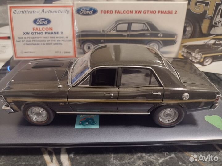 Ford Falcon XW 1/18 Autoart 72872