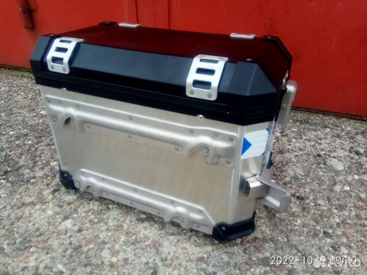 Кофр правый SW-Motech Trax Ion