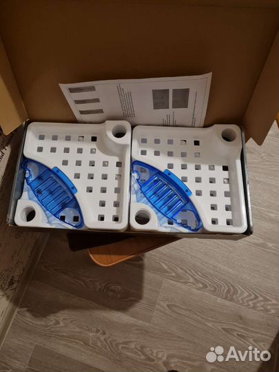 Угловая полка для ванной