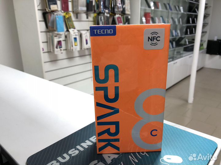 Смартфон Tecno spark 8C 4/64Gb (Новый)