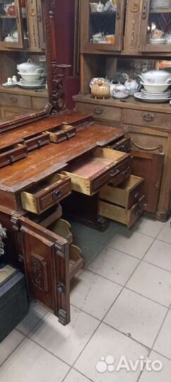 Стол письменный старинный трюмо секретер