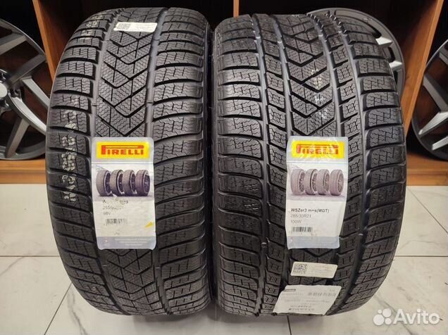 Pirelli Winter Sottozero 3 255/35 R21