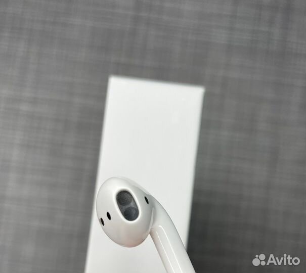 Apple Airpods 2 левый наушник A2031 Б/У оригинал
