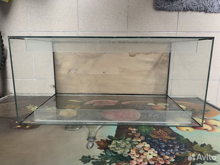Аквариум с оборудованием