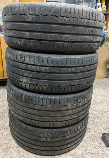 Continental PremiumContact 6 235/50 R19 99V