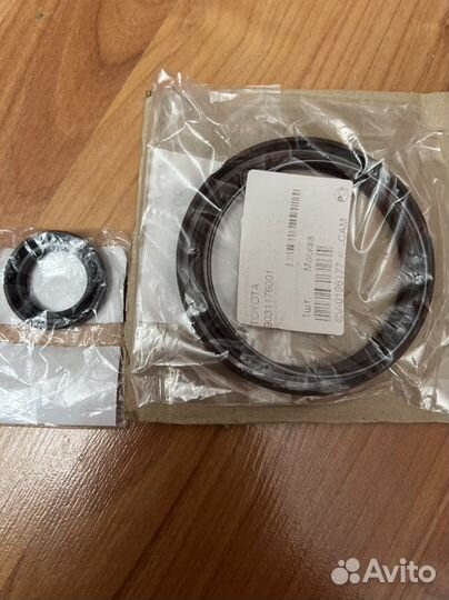 Сальники Toyota Avensis