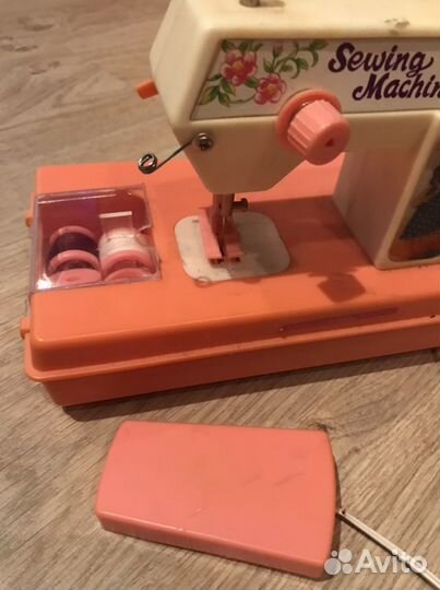 Швейная машинка игрушечная