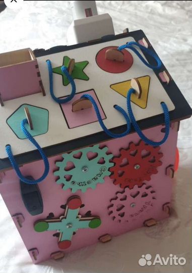 Бизиборд домик б/у