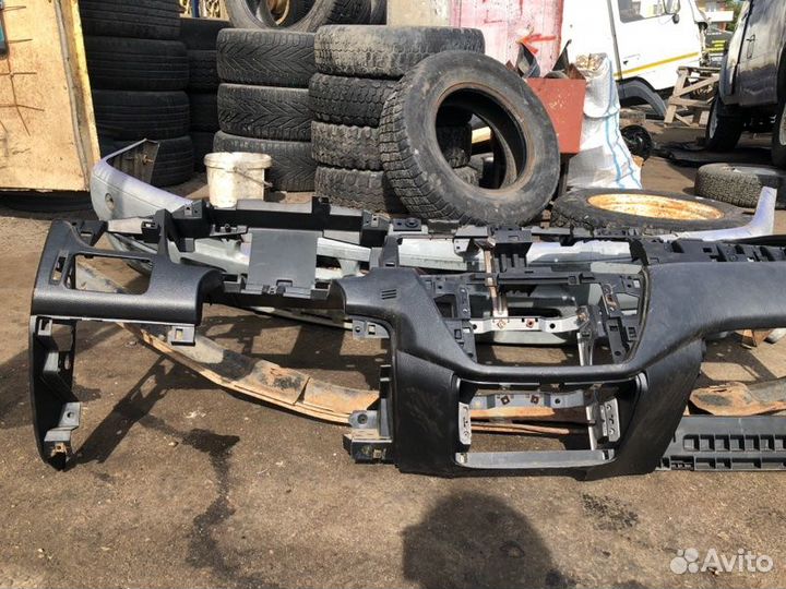 Торпедо Mitsubishi Lancer седан 4G18 2005