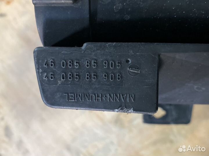 Корпус воздушного фильтра Пежо 207 1.4л