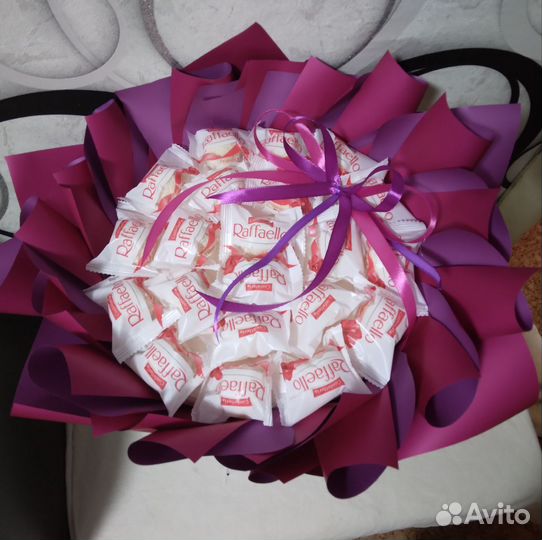 Букет из рафаэлло,подарки,съедобные букеты