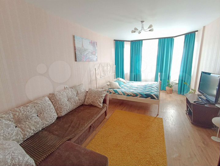 1-к. квартира, 42 м², 10/17 эт.