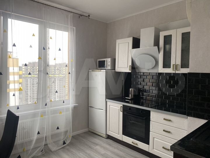 1-к. квартира, 37,6 м², 24/24 эт.