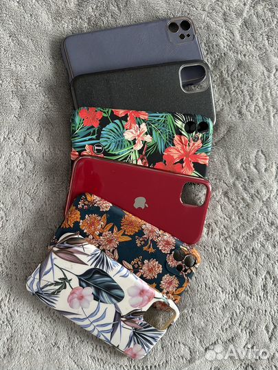 Чехол на iPhone 11