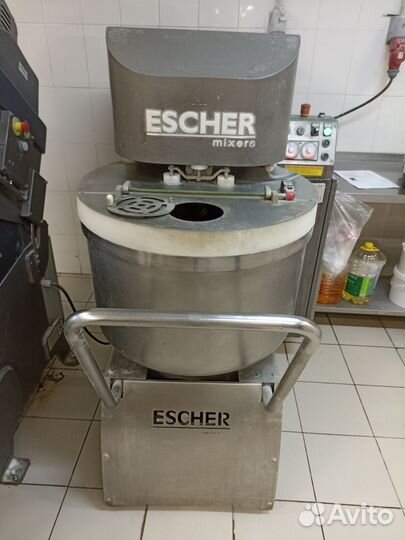 Тестомес спиральный Escher MR 80