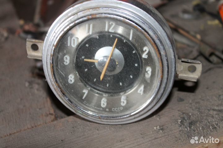 Автомобильные часы СССР