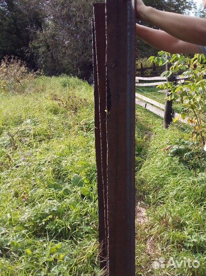 Уголок металлический