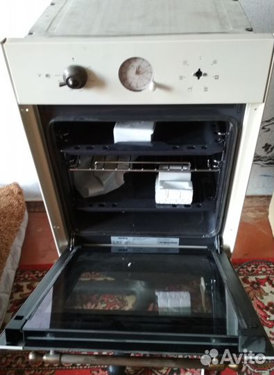 Продается Духовой шкаф Korting OKB 4604 CRI