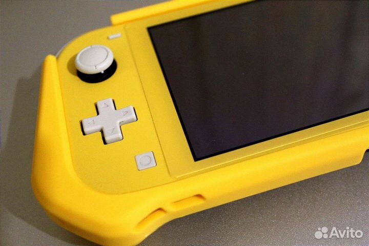 Nintendo switch lite 128Gb + 32Gb много игр