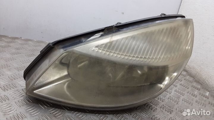 Фара левая Renault Scenic 2 2005 7701064132