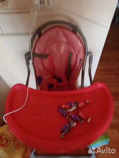 Столик для кормления ребенка