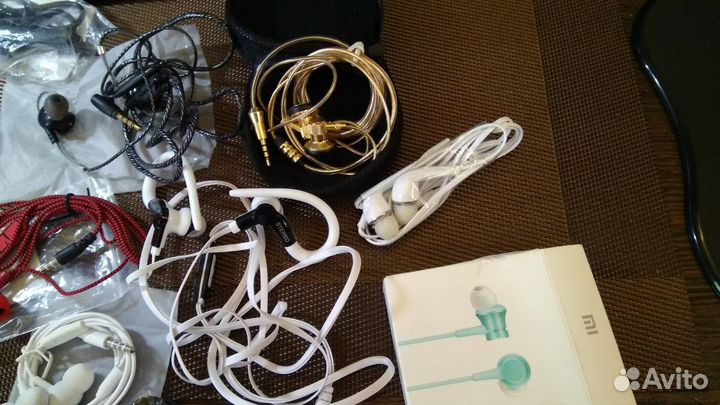 Наушники, гарнитуры