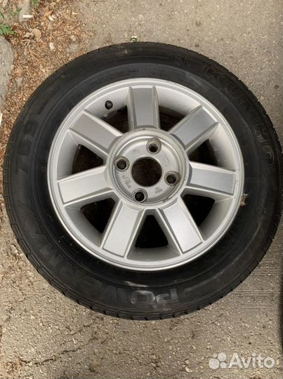 R15 Kumho Power Max 769 205/60, PCD 4x100 DIA 40