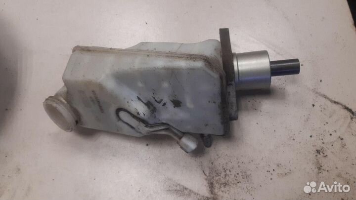 Главный тормозной цилиндр Ford Focus