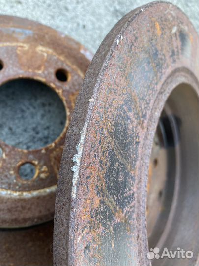 Задние тормозные диски Range Rover Vogue 4.4