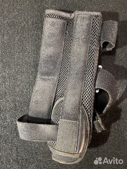 Бандаж на лучезапястный сустав