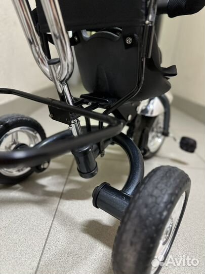 Велосипед трехколесный lexus