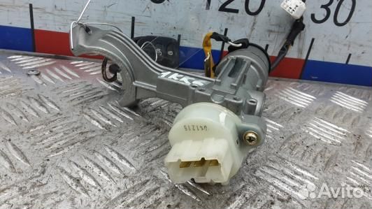 Замок зажигания hyundai tucson JM (1KK06J101)