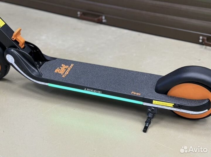 Детский электросамокат kugoo