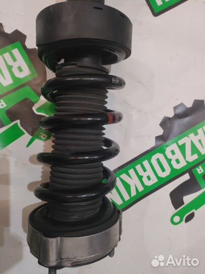 Стойка подвески в сборе передняя левая Porsche