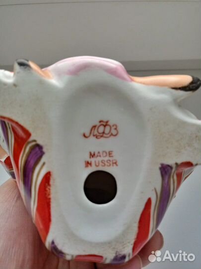 Статуэтка лфз Узбечка с корзиной 50-60г