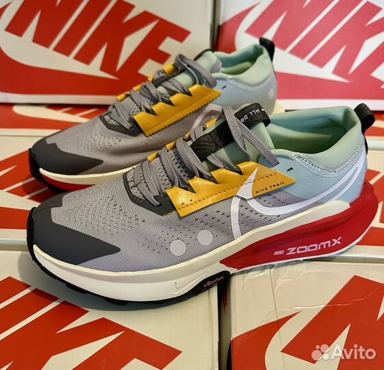 Кроссовки Nike