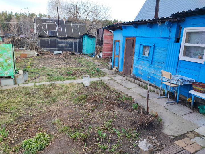 Дача 25 м² на участке 4 сот.