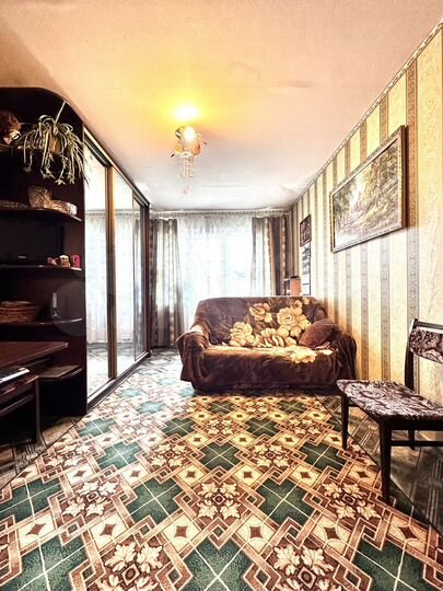 2-к. квартира, 43 м², 2/5 эт.