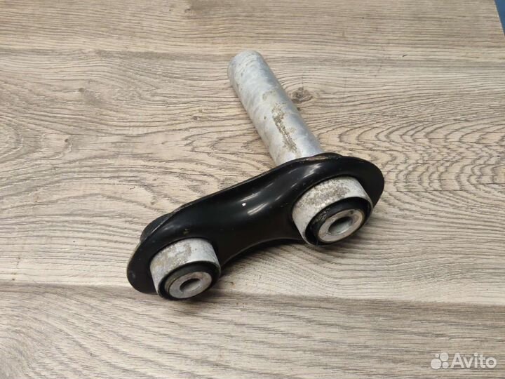 Задний интегральный рычаг BMW E66 рестайлинг