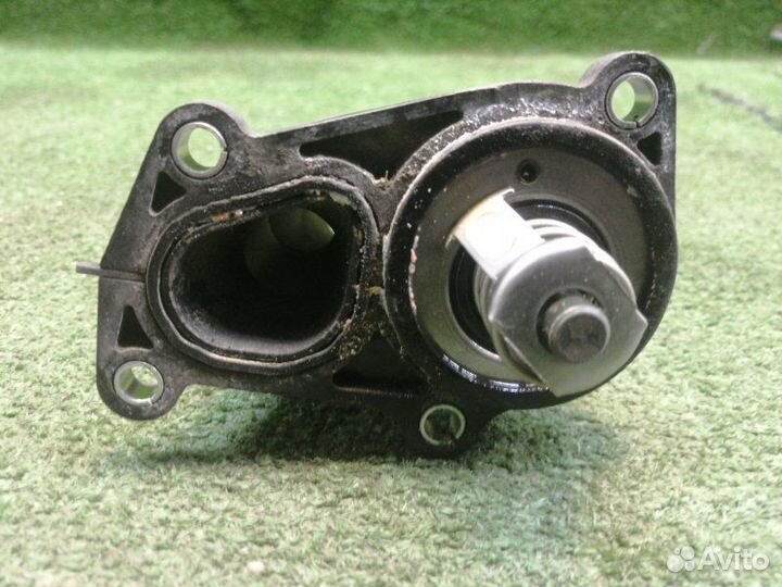 Корпус термостата Ford Focus 3 CB8 1.6 iqdb 2011