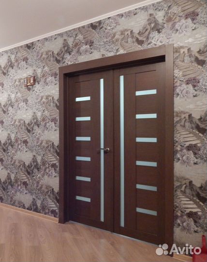 Двери межкомнатные новые темные