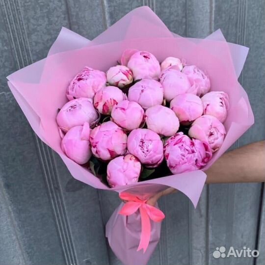 Букет пионов