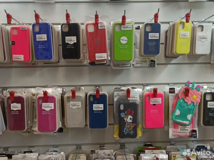 Актуальные чехлы и стекла для iPhone XR