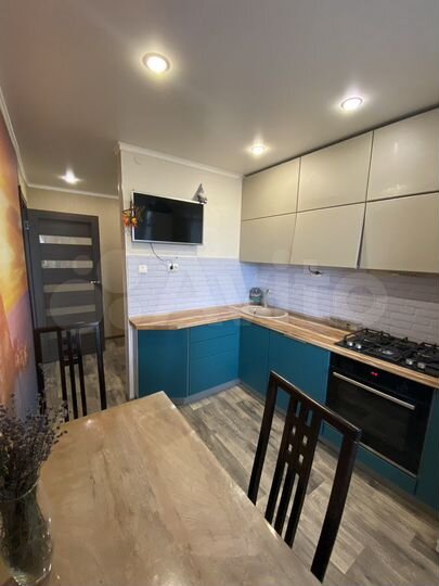 2-к. квартира, 47 м², 8/9 эт.