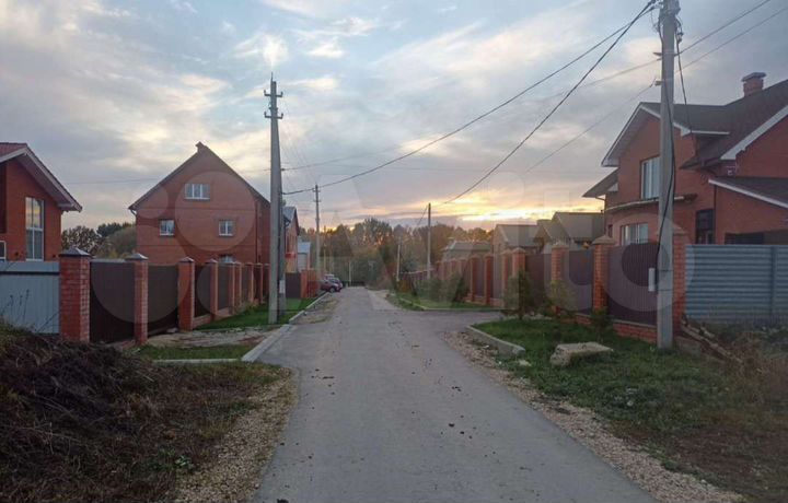 Коттедж 200 м² на участке 12 сот.